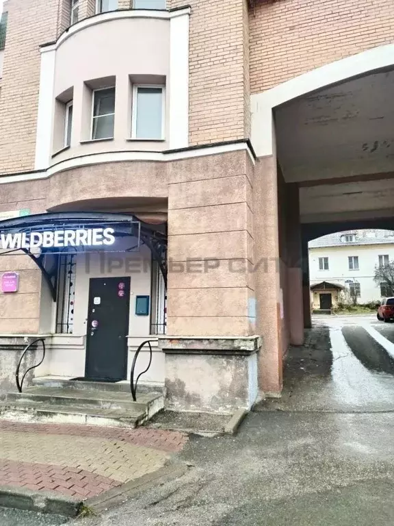 2-к кв. Калужская область, Калуга ул. Космонавта Комарова, 37Б (47.8 ... - Фото 1