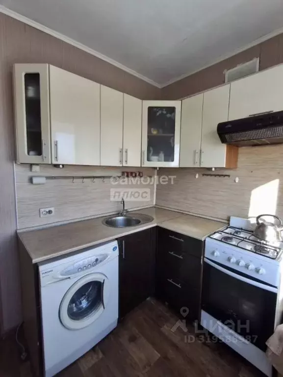 2-к кв. Курганская область, Курган ул. Пушкина, 49А (48.0 м) - Фото 0
