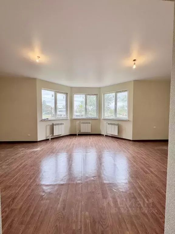 Дом в Волгоградская область, Светлоярский район, Приволжское с/пос, ... - Фото 2