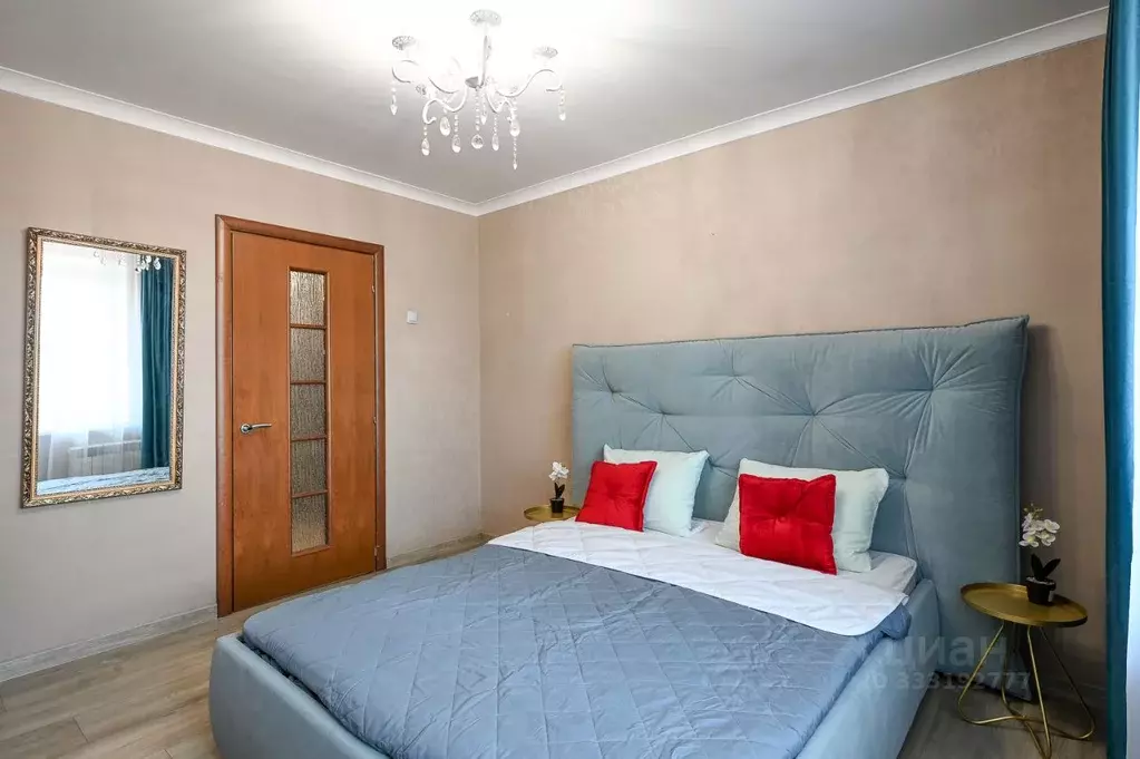 3-к кв. Татарстан, Казань ул. Татарстан, 9 (70.0 м) - Фото 2