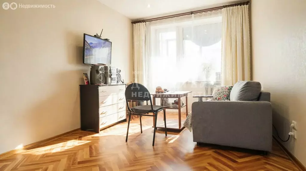 2-комнатная квартира: Кемерово, проспект Шахтёров, 34А (43.7 м) - Фото 1