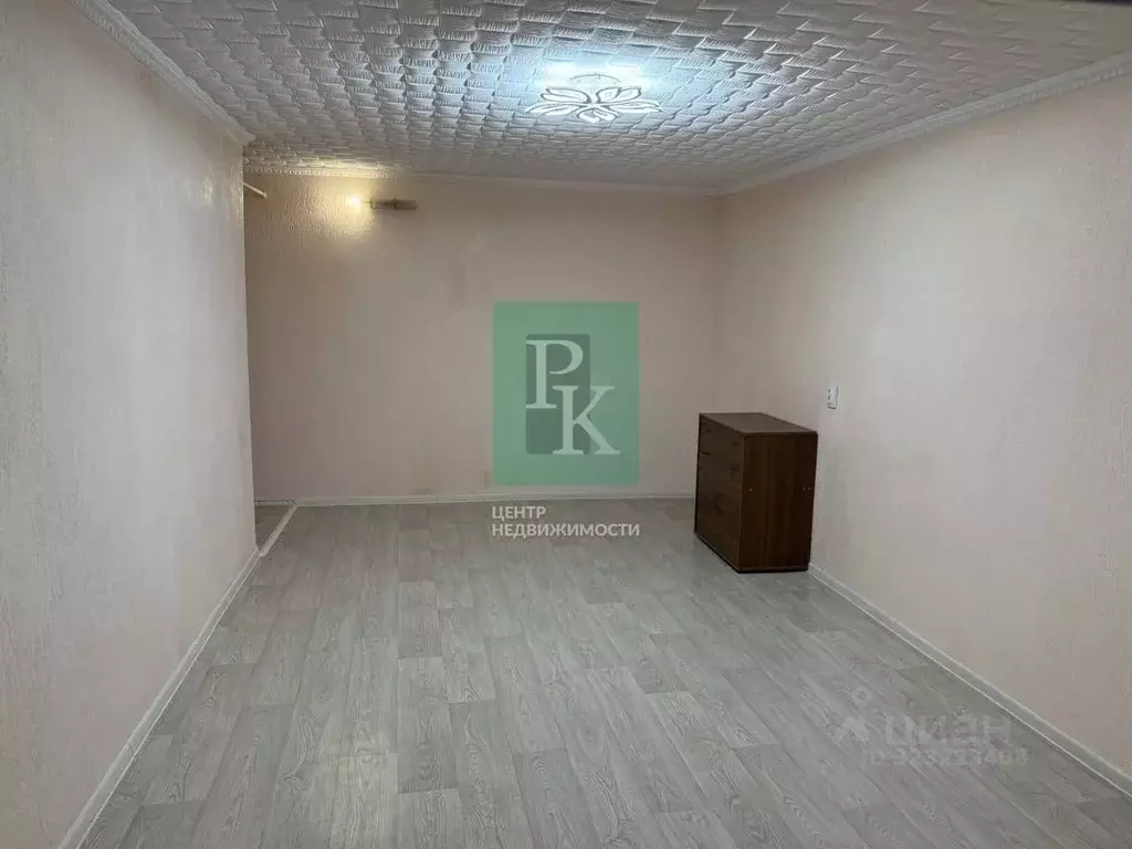 Комната Севастополь ул. Маршала Крылова, 8 (19.2 м) - Фото 2