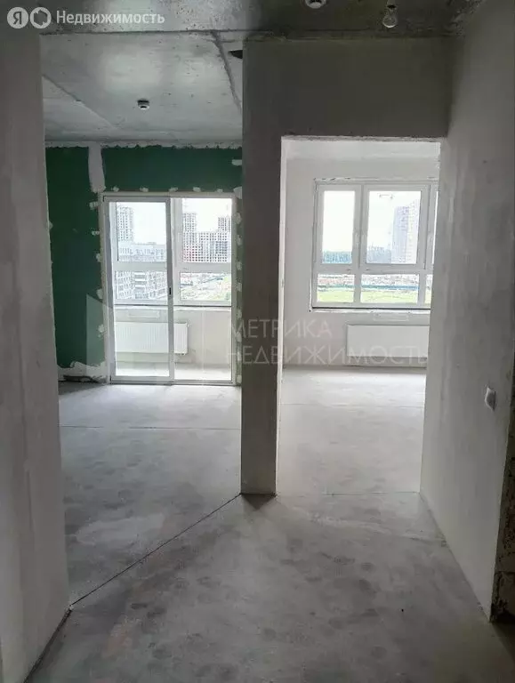 1-комнатная квартира: Тюмень, улица Василия Малкова, 10 (35.3 м) - Фото 1