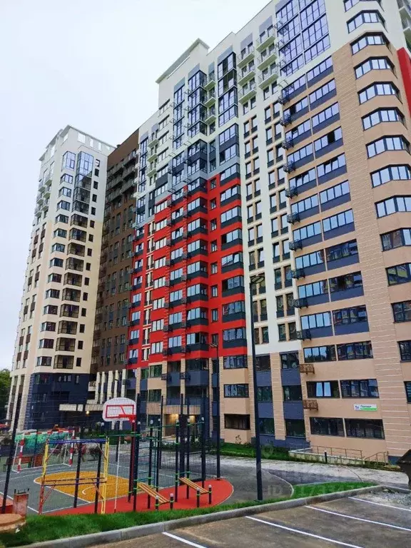 2-к кв. Удмуртия, Ижевск Парковая ул., 5А (55.3 м) - Фото 0