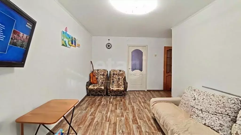 3-к кв. Башкортостан, Ишимбай ул. Чкалова, 11 (57.0 м) - Фото 1