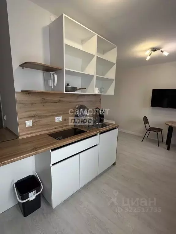 Студия Тюменская область, Тюмень ул. Мельникайте, 83 (22.3 м) - Фото 0