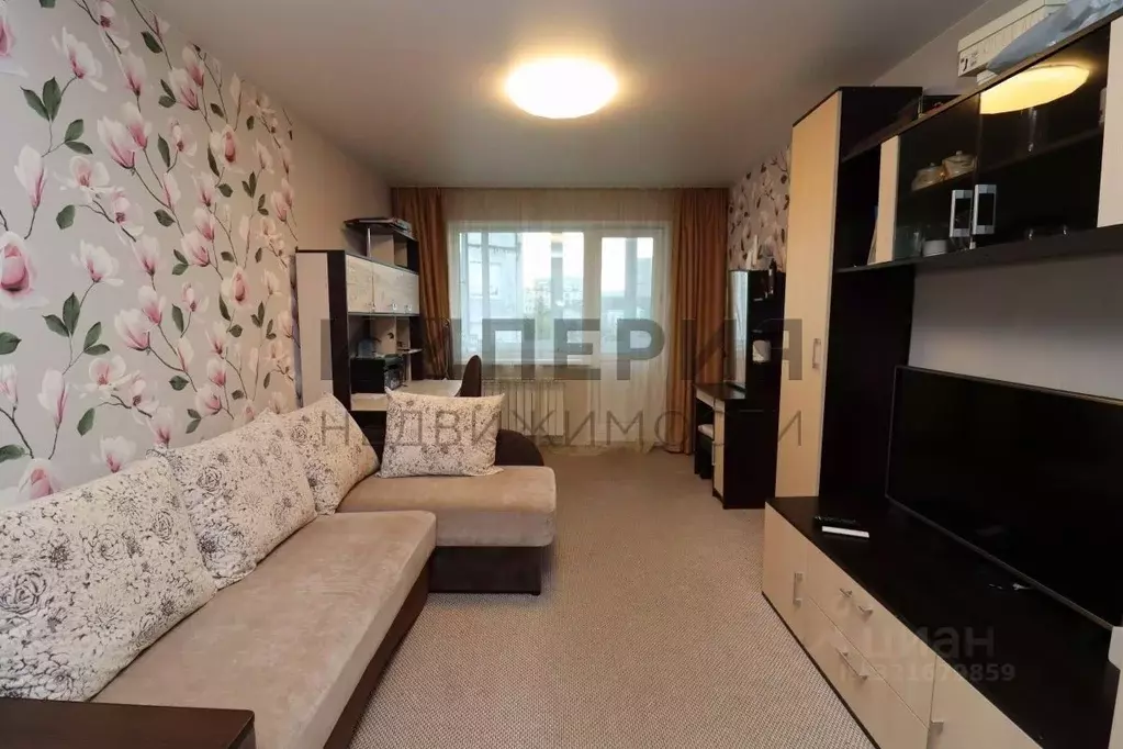 2-к кв. Магаданская область, Магадан просп. Карла Маркса, 65Б (50.6 м) - Фото 1