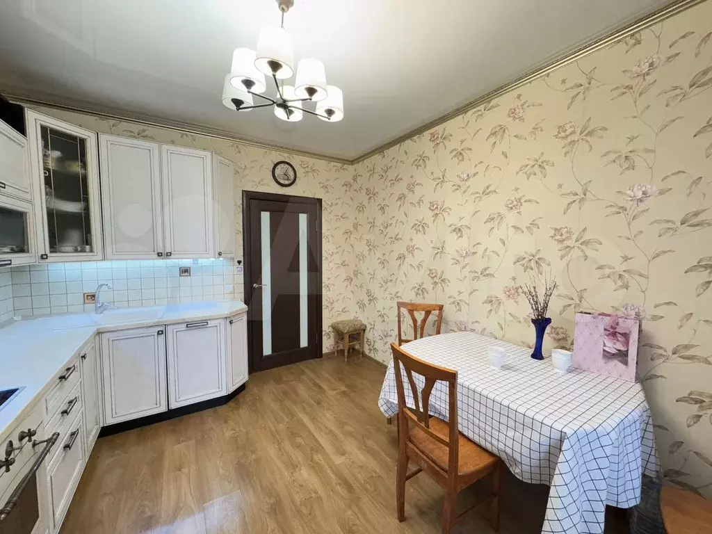 2-к. квартира, 77 м, 2/13 эт. - Фото 1