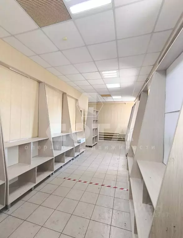 Помещение свободного назначения в Омская область, Омск ул. ... - Фото 2