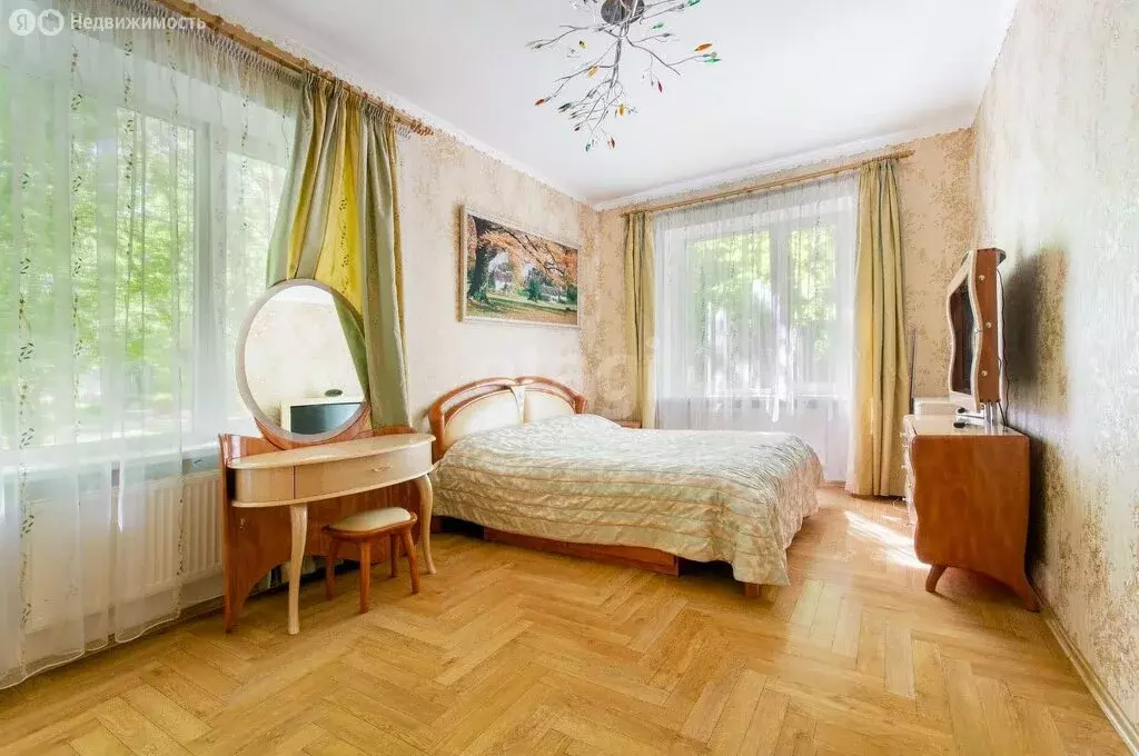 3-комнатная квартира: Калининград, Кронштадтская улица, 2 (73.1 м) - Фото 1