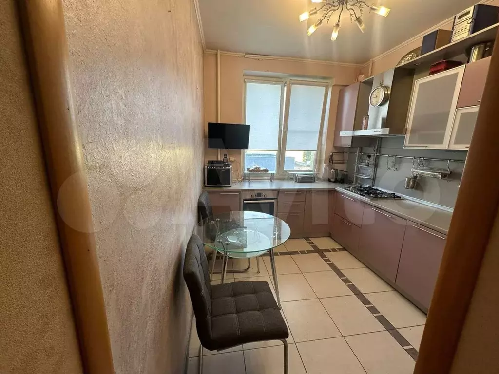 2-к. квартира, 43 м, 6/9 эт. - Фото 1