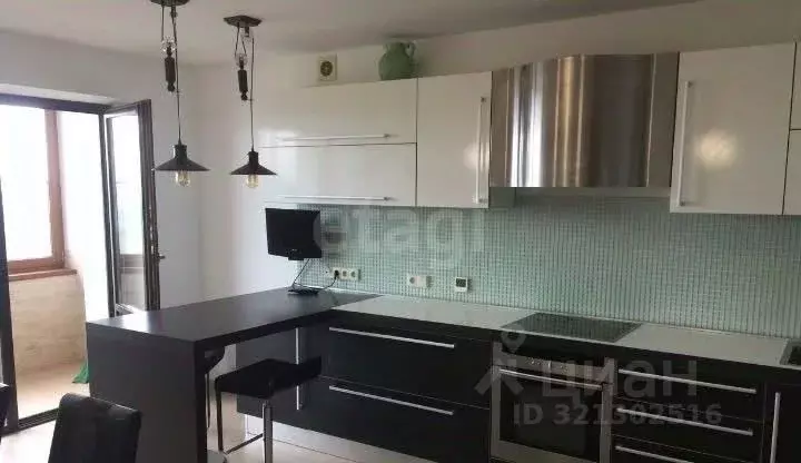 3-к кв. Владимирская область, Владимир просп. Ленина, 38 (90.0 м) - Фото 1