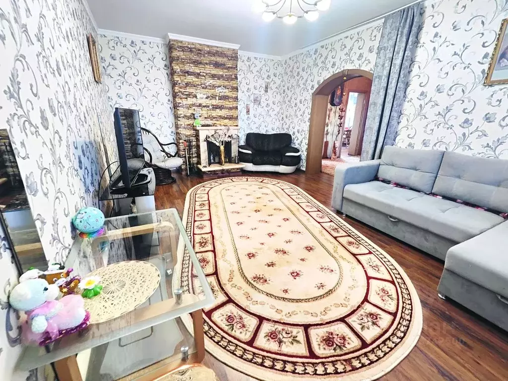 Дом в Алтайский край, Алейск ул. Сердюка, 191 (257 м) - Фото 2