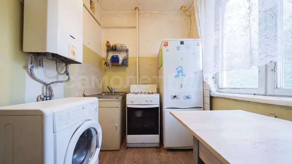 2-к кв. Московская область, Наро-Фоминск ул. Шибанкова, 49 (43.3 м) - Фото 1