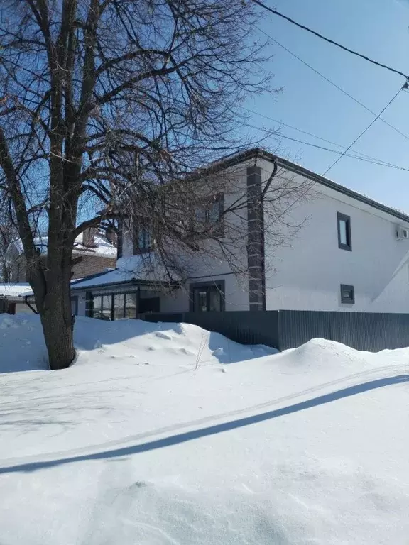 Дом в Ульяновская область, Ульяновск ул. Панферова, 37 (257 м) - Фото 2