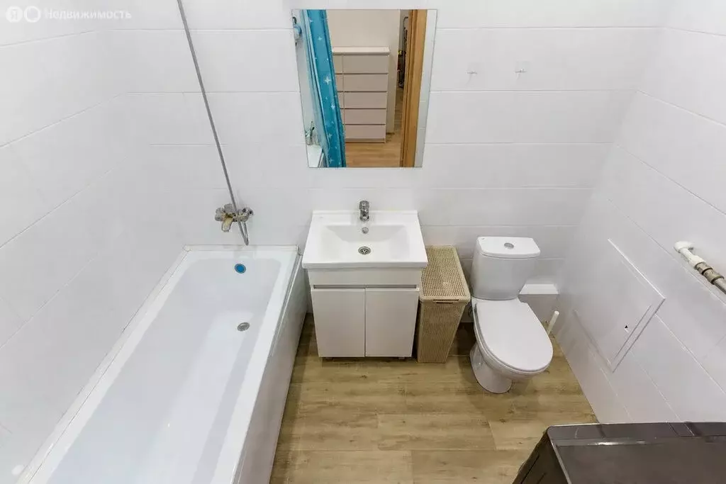 1-комнатная квартира: Тюмень, улица Мельникайте, 38 (48.4 м) - Фото 1