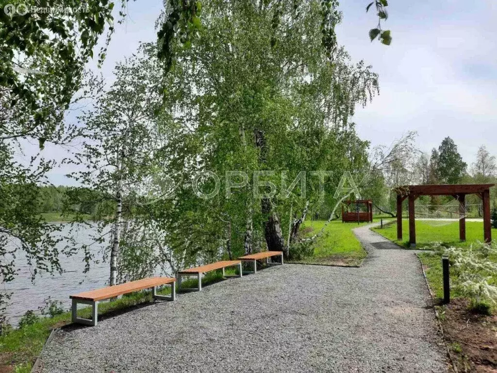 Участок в Тюменский район, деревня Малиновка (10 м) - Фото 0