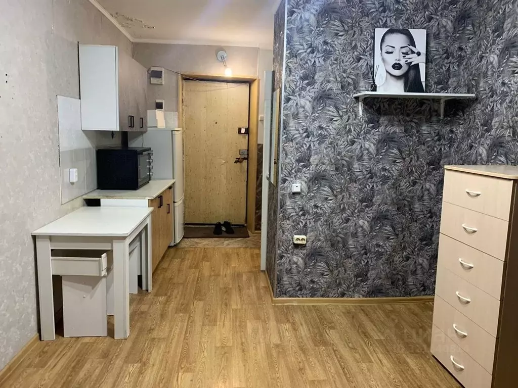 Студия Красноярский край, Красноярск Коммунальная ул., 6 (18.0 м) - Фото 0