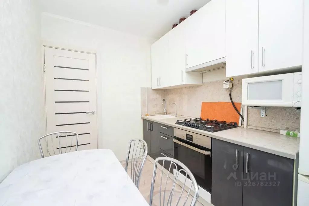 3-к кв. Башкортостан, Уфа ул. Муксинова, 1 (59.0 м) - Фото 2