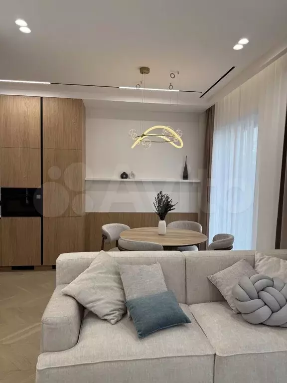 2-к. квартира, 45 м, 4/15 эт. - Фото 0