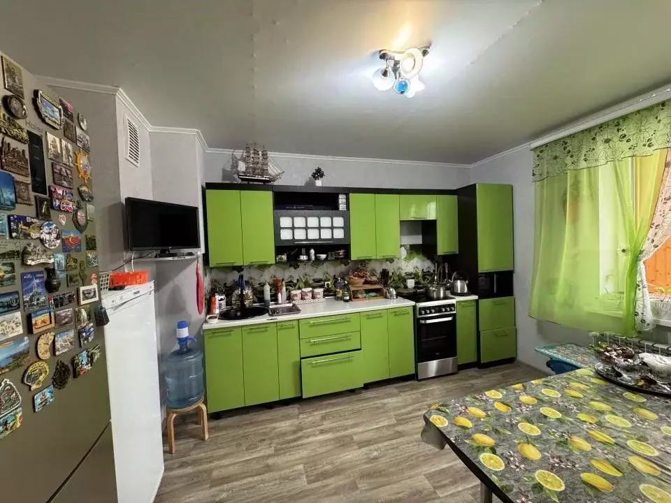 2-к кв. Татарстан, Зеленодольск ул. Сайдашева, 19А (60.0 м) - Фото 1