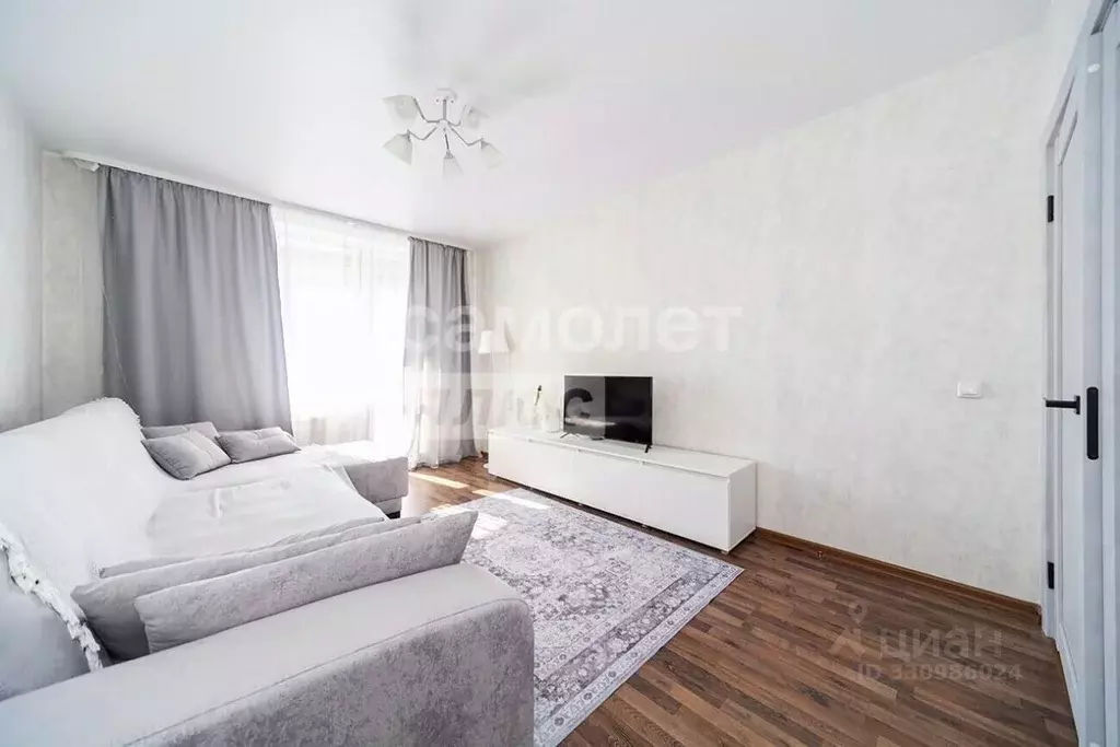 2-к кв. Пермский край, Пермь Подлесная ул., 43А (57.9 м) - Фото 1