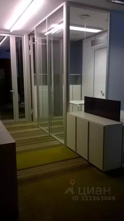 Офис в Свердловская область, Екатеринбург ул. Малышева, 71А (68 м) - Фото 2