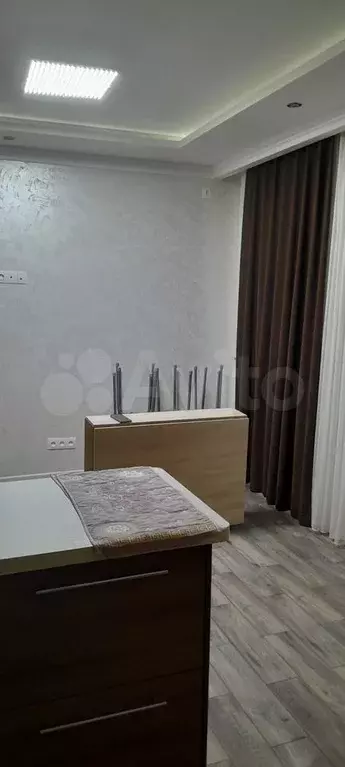 4-к. квартира, 100 м, 8/10 эт. - Фото 1
