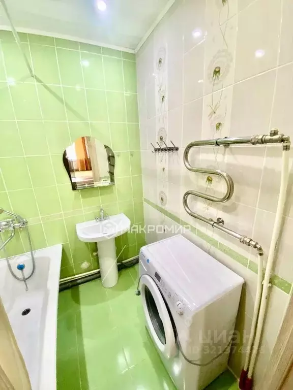 3-к кв. Брянская область, Брянск Московский мкр, 31 (67.0 м) - Фото 0