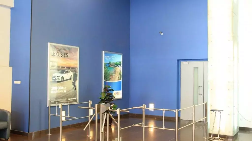Офис в Санкт-Петербург ул. Оптиков, 4к2 (75 м) - Фото 1