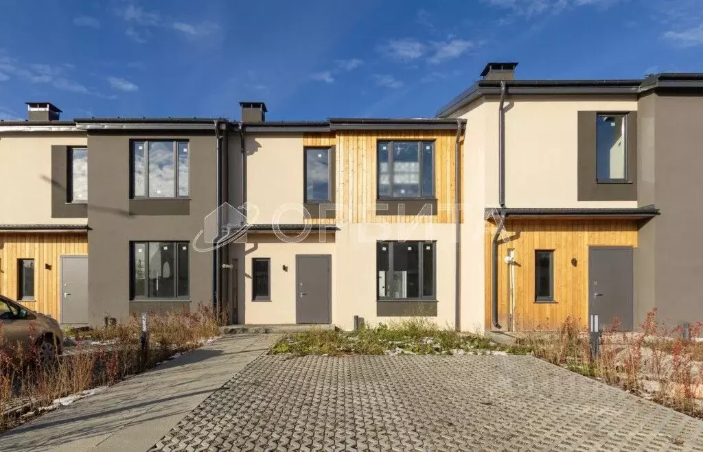 Таунхаус в Тюменская область, Тюменский район, с. Ембаево ул. ... - Фото 1