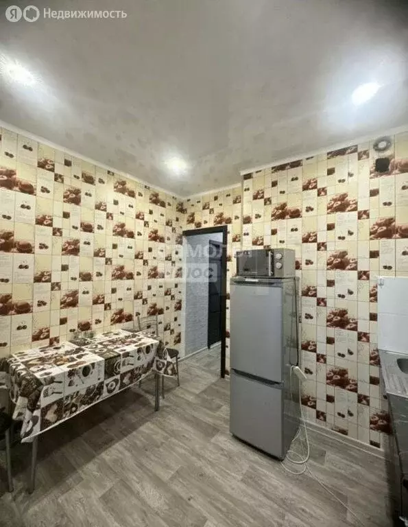 1-комнатная квартира: Астрахань, Автомобильная улица, 6 (45 м) - Фото 0