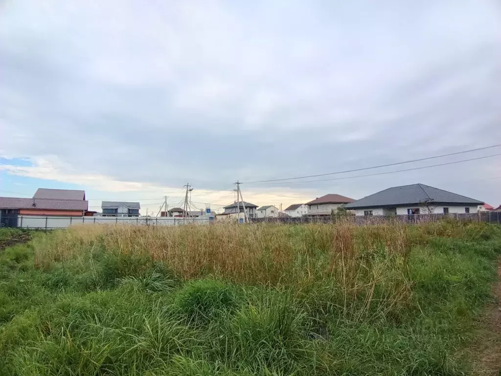 Участок в Ленинградская область, Гатчинский муниципальный округ, д. ... - Фото 1