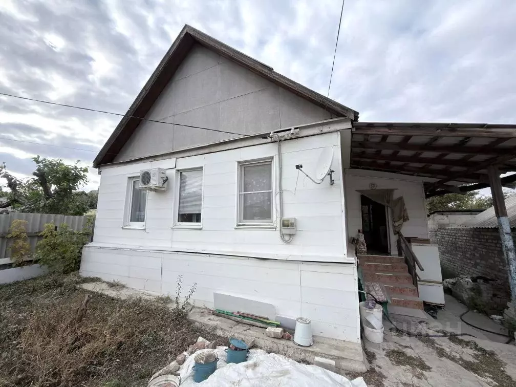 Дом в Волгоградская область, Волгоград Якутская ул. (49 м) - Фото 1