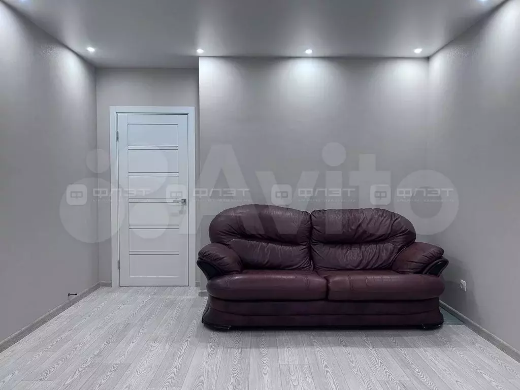 1-к. квартира, 40 м, 4/10 эт. - Фото 1