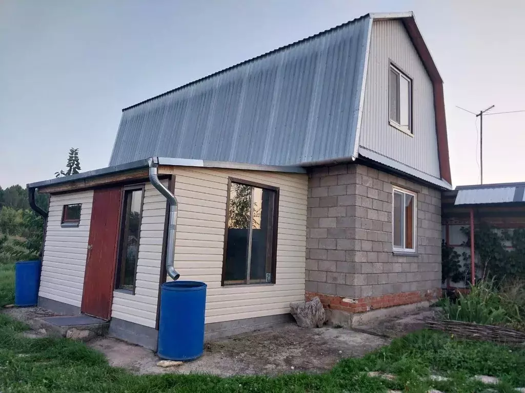 Дом в Татарстан, Верхнеуслонский район, Шеланговское с/пос, д. Нариман ... - Фото 1