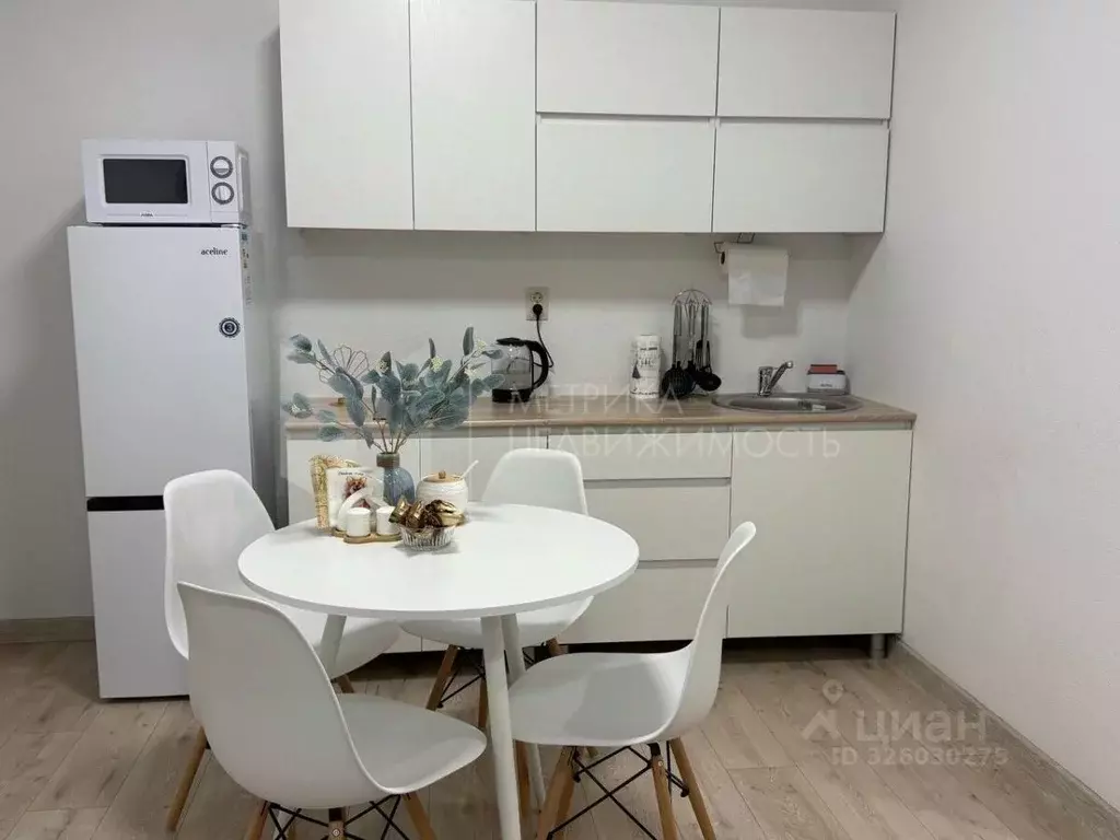 2-к кв. Тюменская область, Тюмень ул. Виктора Тимофеева, 10 (56.9 м) - Фото 1