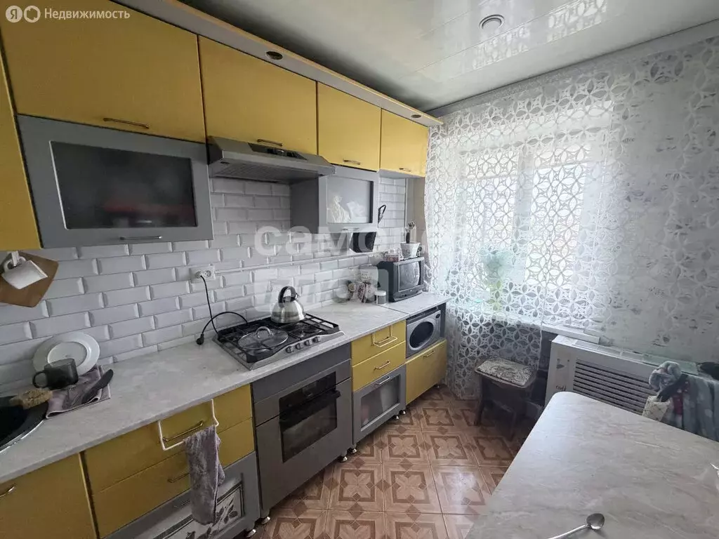 3-комнатная квартира: Кузнецк, улица Приборостроителей, 3 (73.9 м) - Фото 1