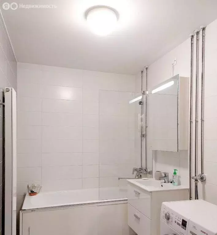 2-комнатная квартира: Новороссийск, проспект Ленина, 101 (64.6 м) - Фото 1