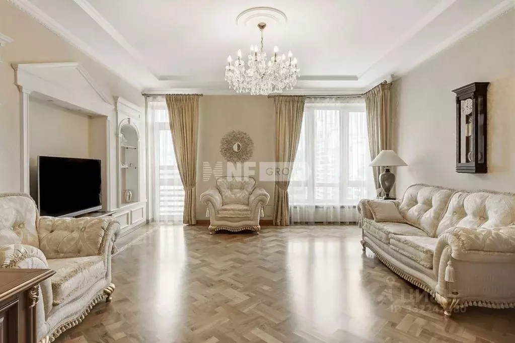 4-к кв. Москва Мосфильмовская ул., 70к7 (250.0 м) - Фото 1