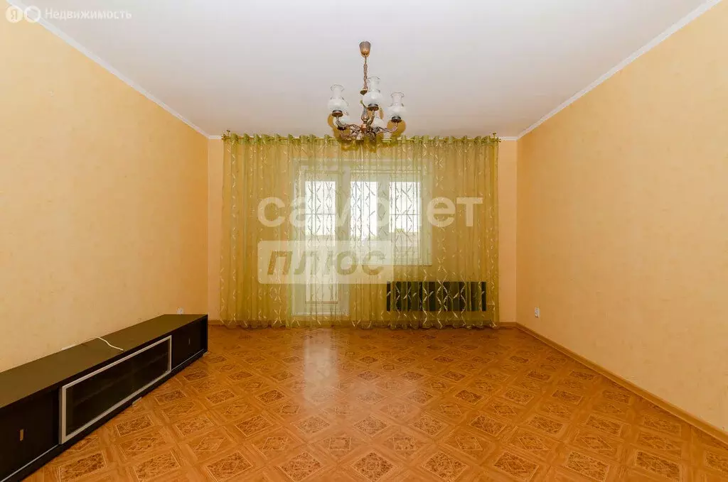 3-комнатная квартира: Челябинск, улица Яблочкина, 23 (78 м) - Фото 1