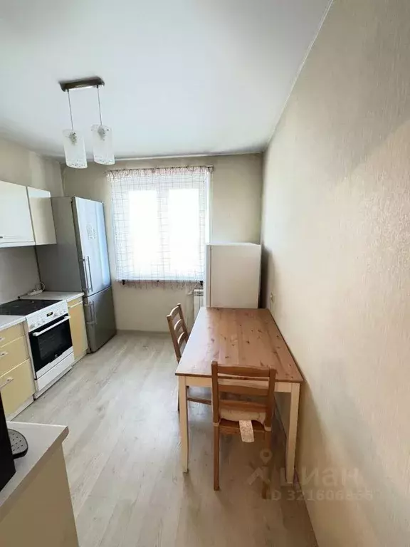 2-к кв. Челябинская область, Челябинск Двинская ул., 21 (63.0 м) - Фото 1