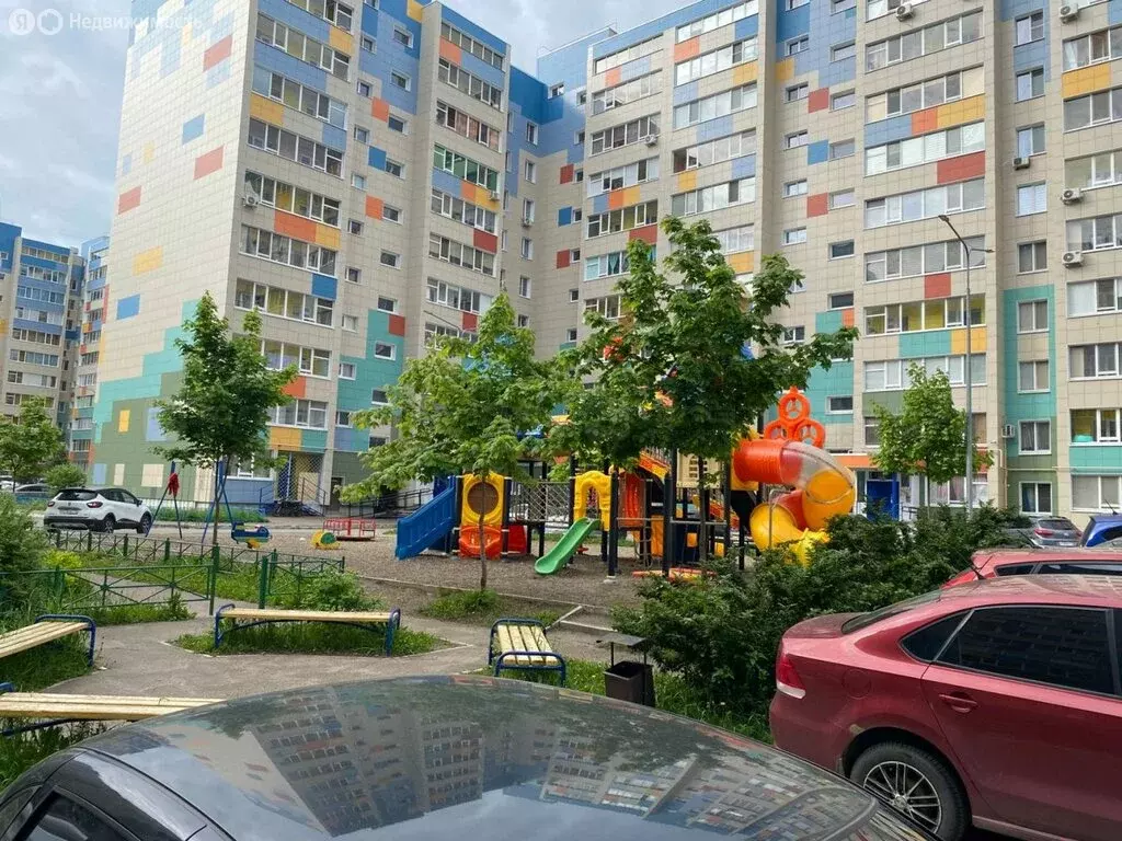 2-комнатная квартира: Зеленодольск, проспект Строителей, 24А (56.5 м) - Фото 0