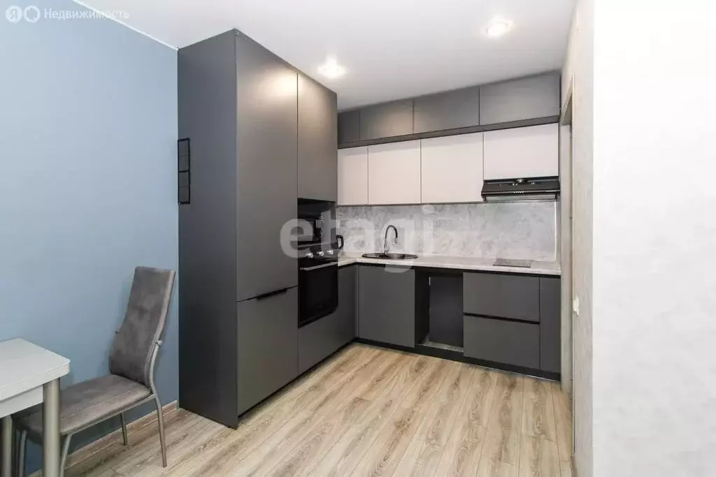 Квартира-студия: Тюмень, Краснооктябрьская улица, 14 (28.4 м) - Фото 2