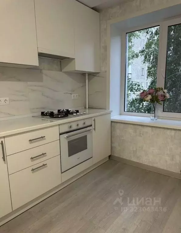 1-к кв. Саратовская область, Саратов ул. Большая Казачья, 59/65 (32.0 ... - Фото 2