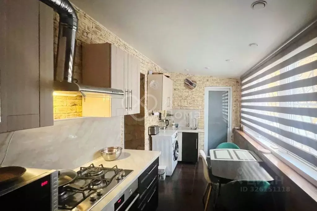 Дом в Волгоградская область, Волгоград Пермская ул. (102 м) - Фото 1