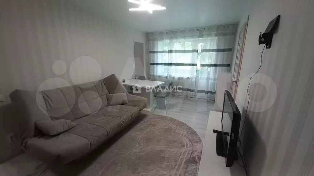 2-к. квартира, 42 м, 2/4 эт. - Фото 0