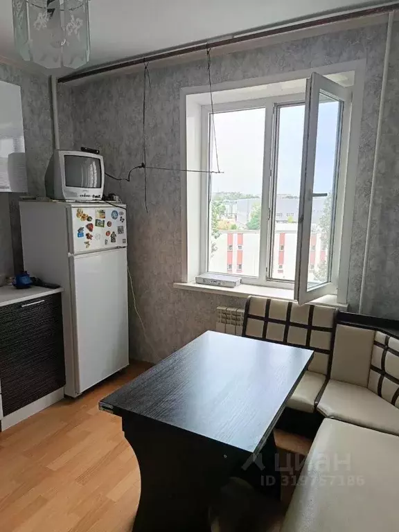 2-к кв. Самарская область, Самара Белорусская ул., 42 (53.0 м) - Фото 1