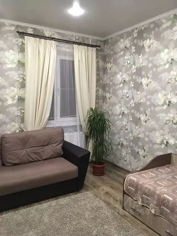 1-к кв. Ростовская область, Таганрог Южный пер., 23А (35.0 м) - Фото 1