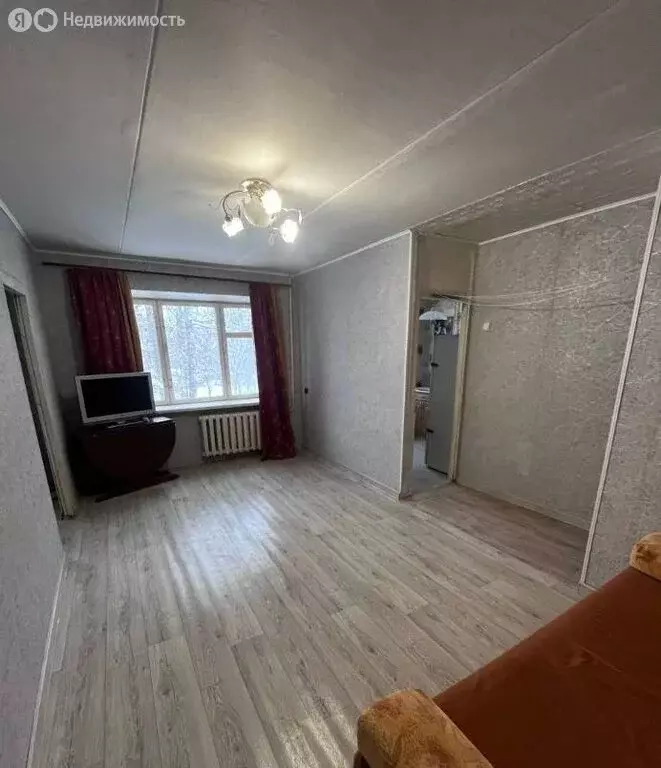 2-комнатная квартира: Ярославль, улица Нефтяников, 32к2 (42 м) - Фото 2